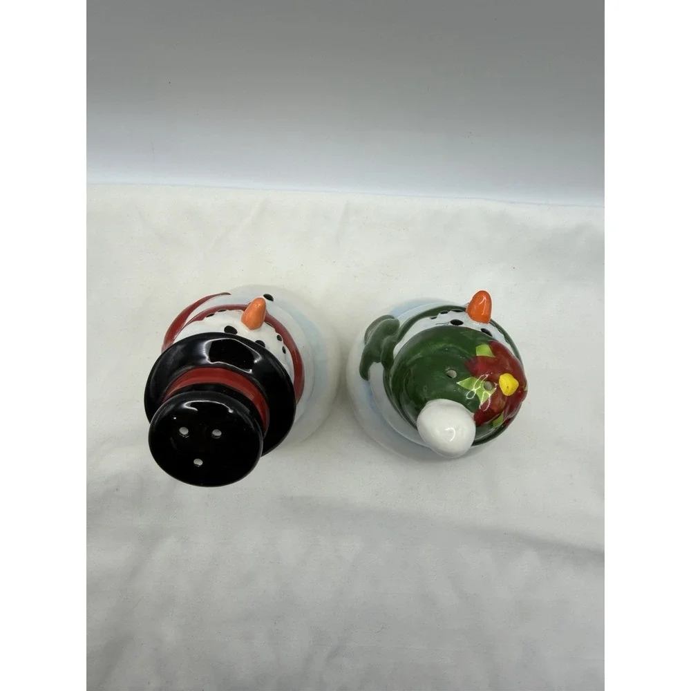 Christmas Snowmen Salt & Pepper Shakers. 2004 Edition Publix Promotion Vintage